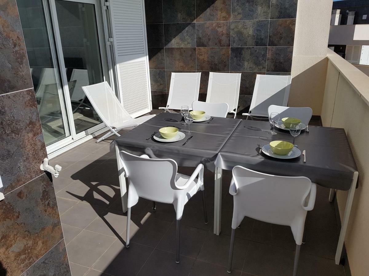 Nautico Entremares Apartamento La Manga del Mar Menor Exterior foto